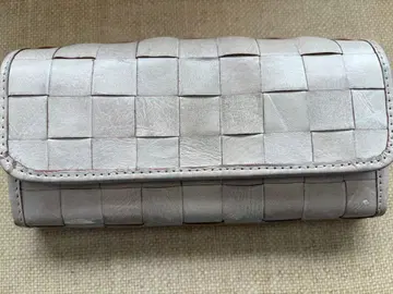 가죽 뜨개질 장지갑 화이트