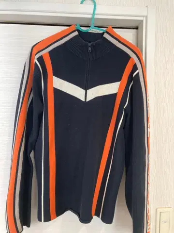 Armani Exchange 집업 니트