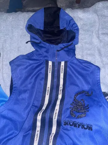 SCORPION 후드 부착 나일론 자켓