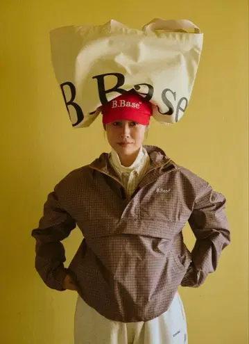 B.Base 체크 무늬 아노락 후드티