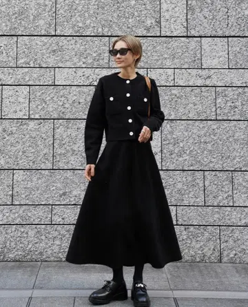 미사용 새상품 ellie 블랙 니트 플레어 스커트