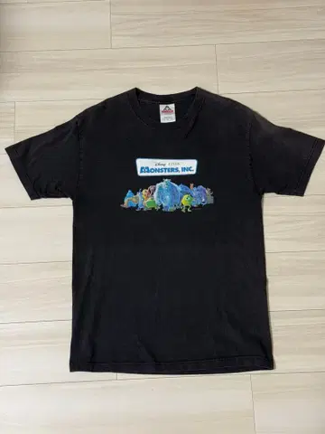 [ 구하기 어려움 ] 00s 몬스터 주식회사 빈티지 T셔츠 PIXAR