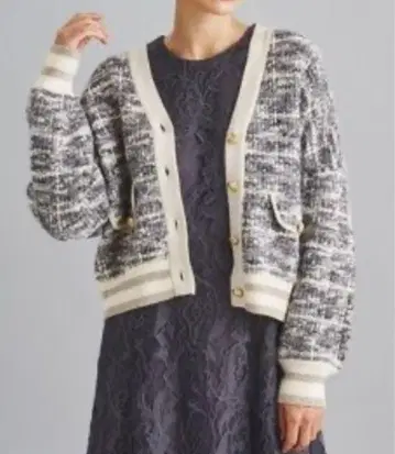 새상품급 그레이스 콘티넨탈 트위드 트리밍 니트 가디건