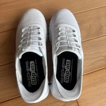 SKECHERS Slip-Ins 화이트 슬립온