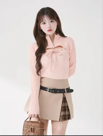 Darich 스티치 리본 오픈 니트탑