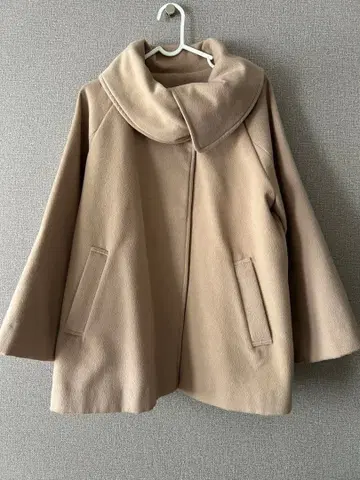 CECIL McBEE 핑크 베이지 판초 코트