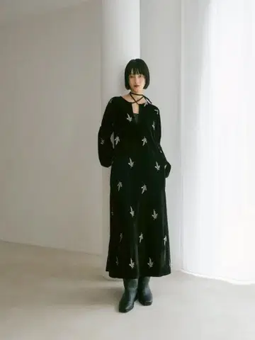 Sahara 신상 벨로아 원피스