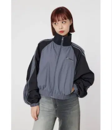 라인 트랙 자켓