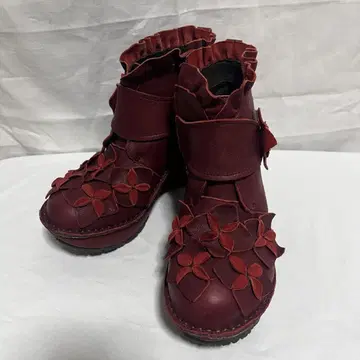 Hina Day Green 숏부츠 플라워 모티브 가죽 23cm