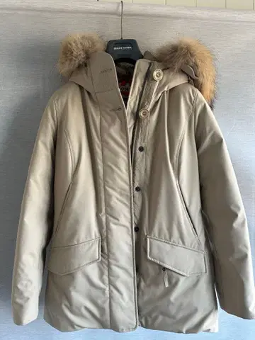 Cape Horn Tierra del Fuego 다운 자켓