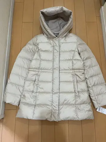 23구 새상품 [세탁 가능] 시레타프타 숏 다운 코트 38