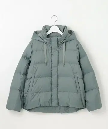 23구 새상품 세탁 가능/발수 가공 시레 타프타 컴팩트 다운 코트 38