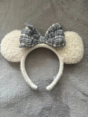 체크 무늬 리본 포함 머리띠