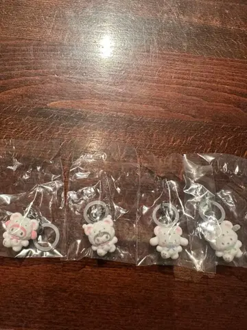 산리오 캐릭터 메지루시 액세서리 포근포근 스노우