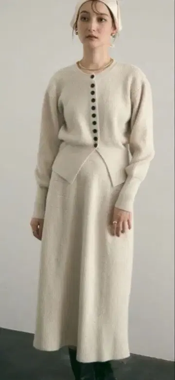 Lutim by u 아이보리 니트 셋업