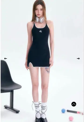 andwang 바이컬러 립 미니 원피스