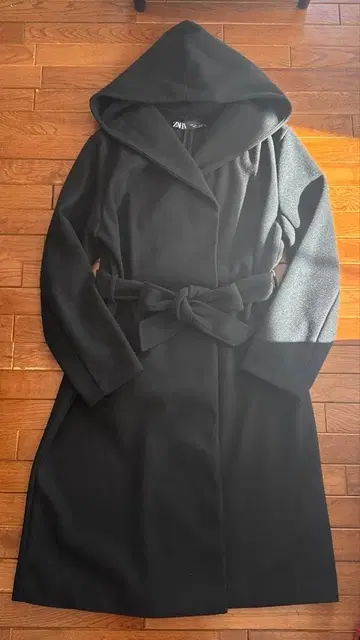 ZARA 코트 블랙 새상품급