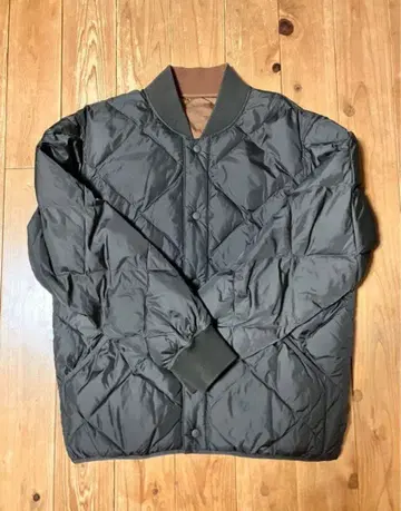 리버서블 퀼팅 봄버 자켓