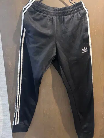 adidas 3스트라이프 블랙 조거 팬츠 S/M