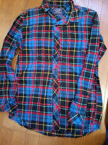 유니클로 플란넬 체크 무늬 셔츠 L