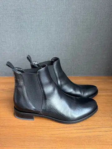 루카그시 블랙 가죽 사이드 고어 부츠 37