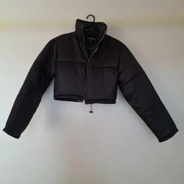 EillyBazar 블랙 크롭 다운 자켓 XS
