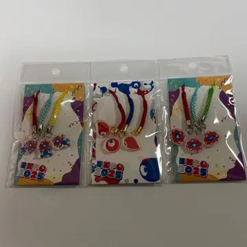 미야쿠미야쿠 코미야쿠 공유 스트랩 3개 세트 캐릭터 포함 스트랩