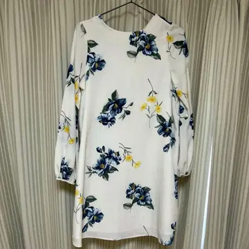 [SNIDEL] 꽃무늬 미니 원피스