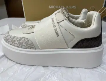 MICHAEL KORS 슬립온 화이트/베이지/멀티