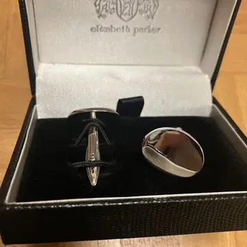 새상품급 엘리자베스 파커 커프스 신랑