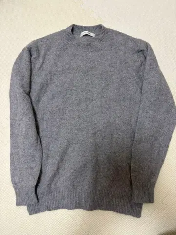 [ 새상품급 ] 택 없음 미사용 크루넥 스웨터 에디피스