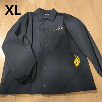 새상품급 유니클로 카우스 블랙 XL 자켓 바나나 프린트