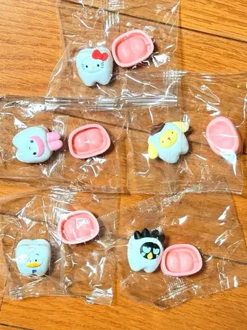 산리오 캐릭터즈 모두 함께 되자! 치아 키티 가챠 세미 컴프