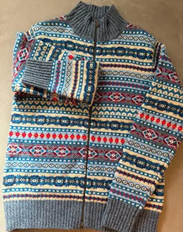 TOMMY HILFIGER 페어아일 패턴 집업 스웨터