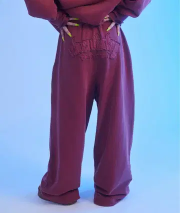 sedacle 피그먼트 가공 스웨트 팬츠 빨간색