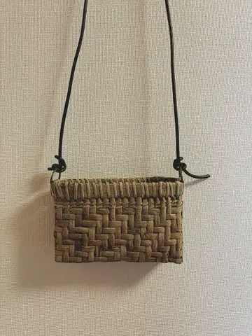 천연 소재 호두 바스켓백 숄더
