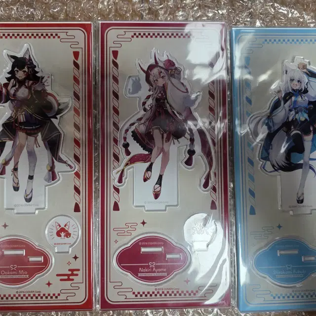 홀로라이브 애니메이트 아야후부미 아크릴 스탠드 팝니다