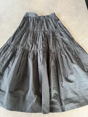 ANAYI 플레어 스커트 블랙