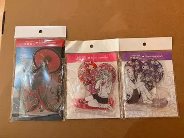 이토 준지 x 산리오 캐릭터즈 아크릴 스탠드 갸루 토미에