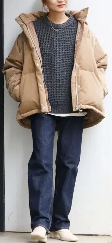 Ungrid 코듀로이 숏 볼륨 다운