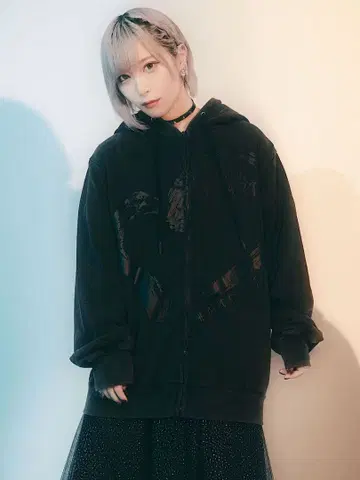 시착만 한 상품! ReoNa HELLCATPUNKS S HEART 후드티