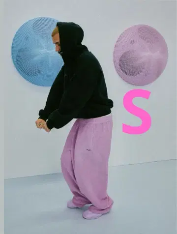 Justin Bieber 착용 모델 skylrk 팬츠