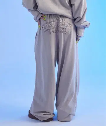 sedacle 피그먼트 가공 스웨트 팬츠