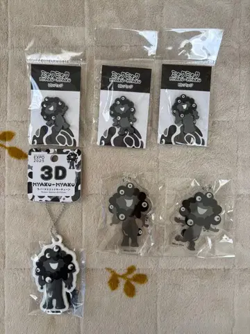 블랙 미야쿠 핀 배지 러버 마스코트 체인 아크릴 키링