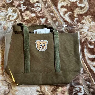 미사용 새상품 올드 테디 라브러리 와펜 토트백 카키