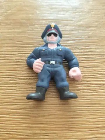 근육맨 완벽초인시조편 킨케시 풀컬러 프리미엄 브로켄 Jr 단독