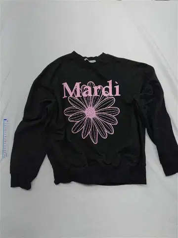 마르디메크르디 플라워 로고 맨투맨 블랙 계열 여성용