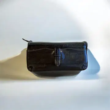 다코타 다크 브라운 가죽 장지갑