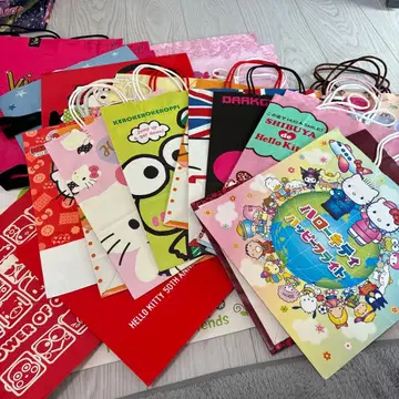 레트로 산리오샵 vivitix 종이 봉투 쇼핑백 묶음 판매 콜라보