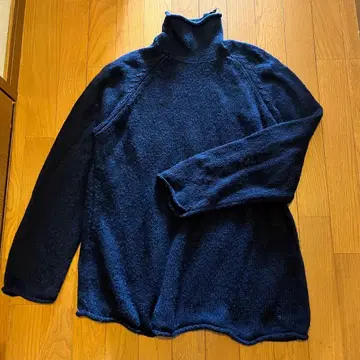 네이비 하이넥 니트 긴팔 M